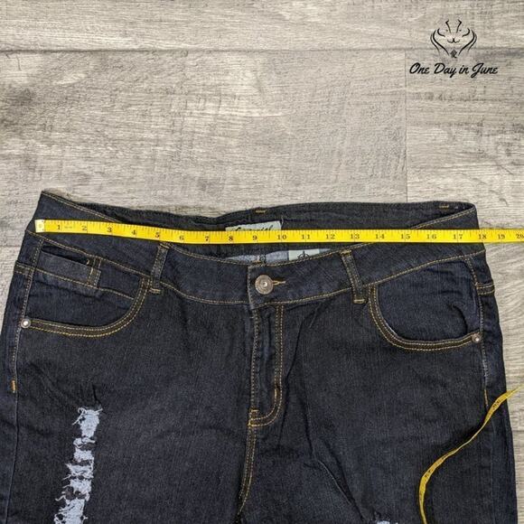 Imperial Distressed Cropped Jeans Size 20 - Picture 3 of 5